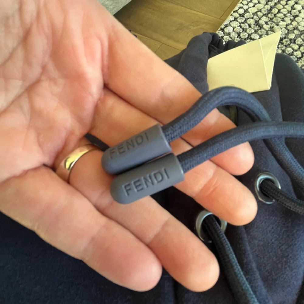 Fendi Navy Cropped hoodie - Picture 5 of 7